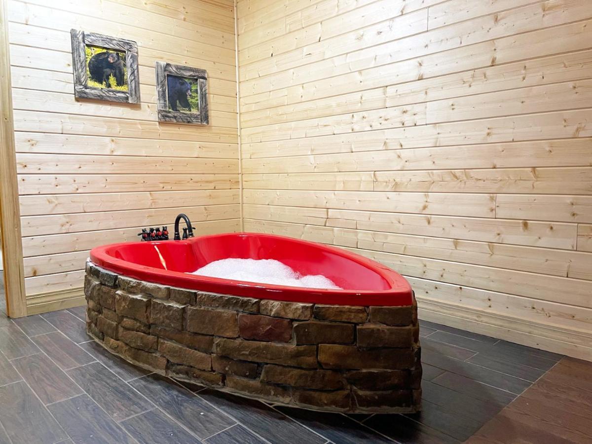 Вилла Gatlinburg - Honeymoon Hideaway Экстерьер фото