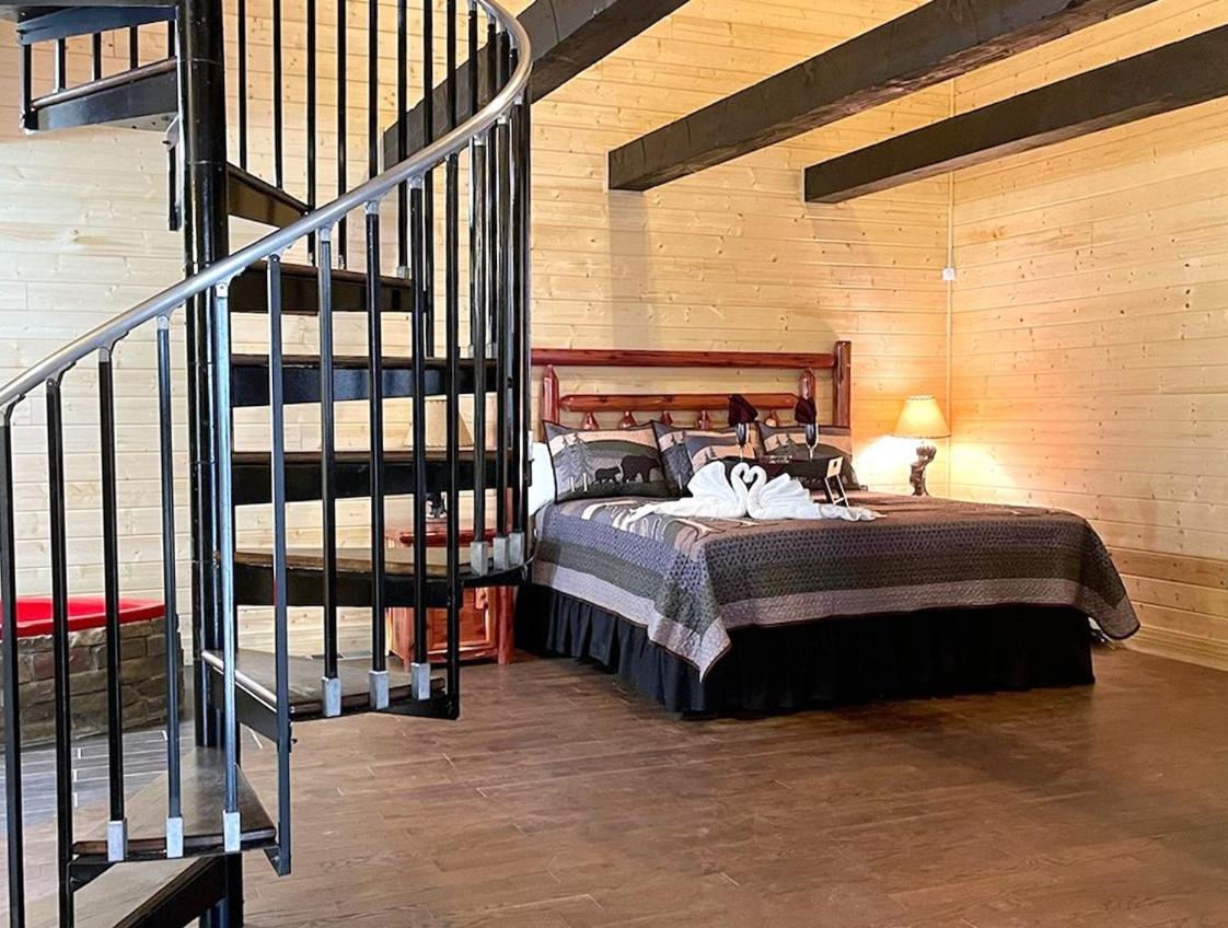 Вилла Gatlinburg - Honeymoon Hideaway Экстерьер фото