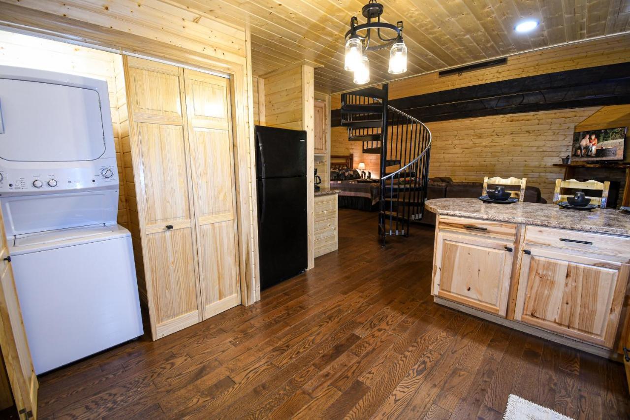Вилла Gatlinburg - Honeymoon Hideaway Экстерьер фото