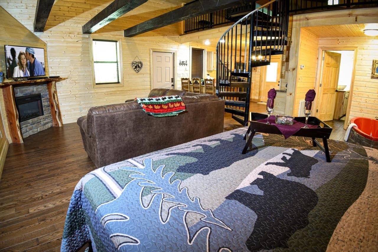 Вилла Gatlinburg - Honeymoon Hideaway Экстерьер фото